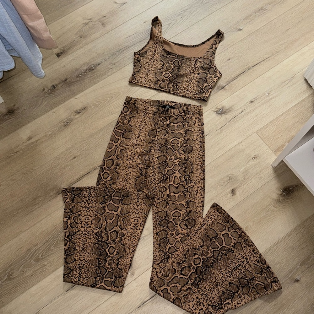 Pant Set - image 1